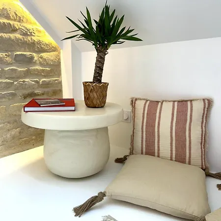 Oia - Stone House With Cycladic Charm Villa *