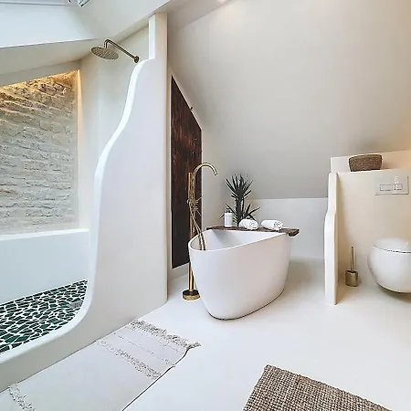 Oia - Stone House With Cycladic Charm Villa *